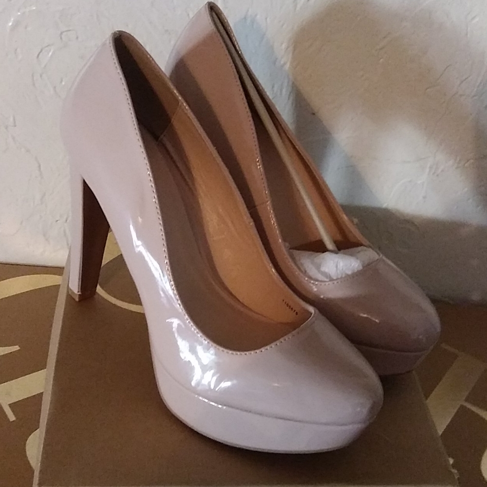 COPY - Nude heels